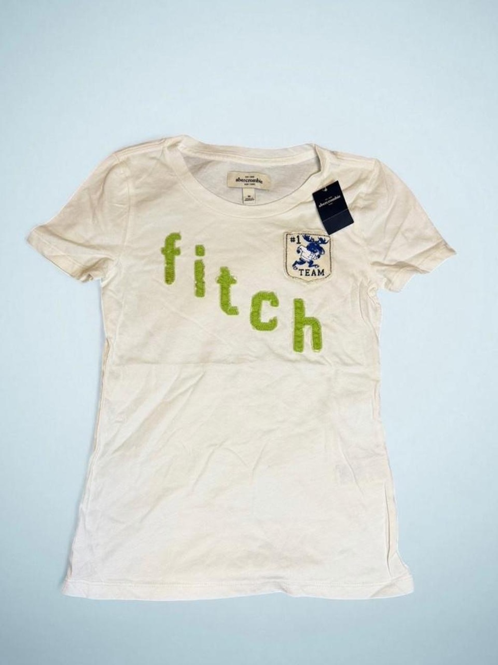 2000’s Abercrombie & Fitch White & Green Top 💚